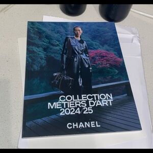 Mint Chanel Collection Métiers d'Art 2024/25 Book photo coffee table